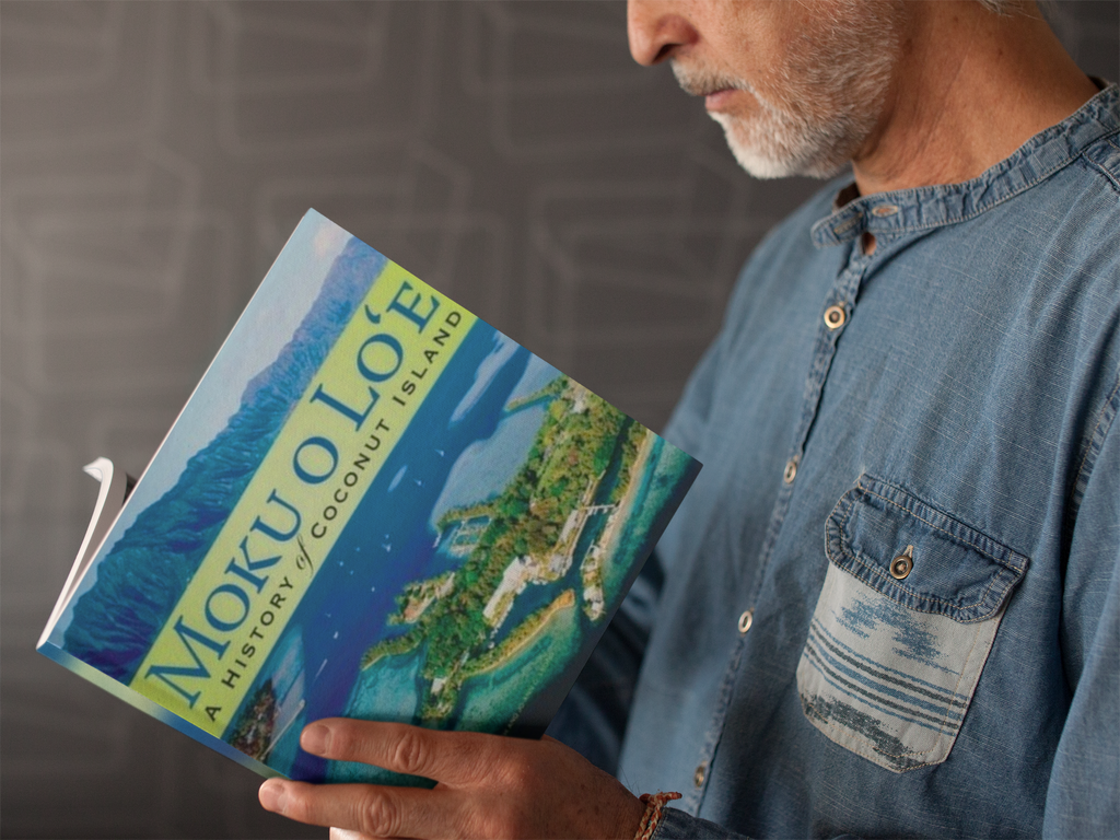 Moku o Loʻe A History of Coconut Island Museum Press